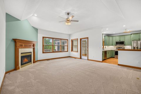Tiny photo for 895 Linworth Village Drive, Columbus, OH 43235 (MLS # 226025764)