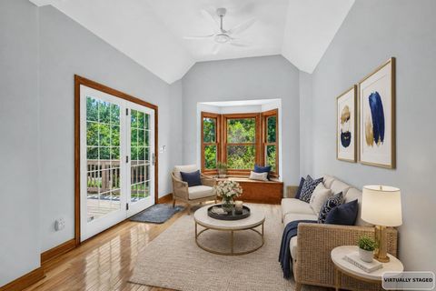 Tiny photo for 895 Linworth Village Drive, Columbus, OH 43235 (MLS # 226025764)