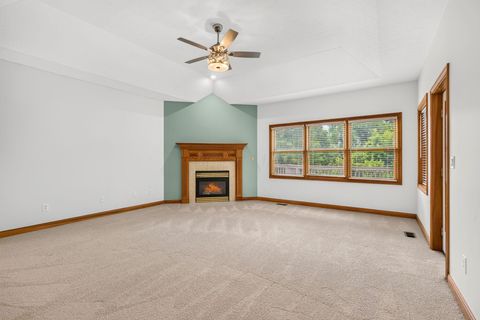 Tiny photo for 895 Linworth Village Drive, Columbus, OH 43235 (MLS # 226025764)