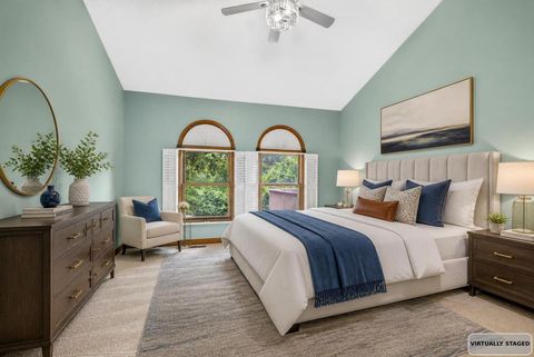 Tiny photo for 895 Linworth Village Drive, Columbus, OH 43235 (MLS # 226025764)