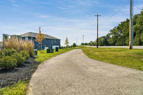 Tiny photo for 1493 Jarry Avenue, Columbus, OH 43228 (MLS # 226001699)