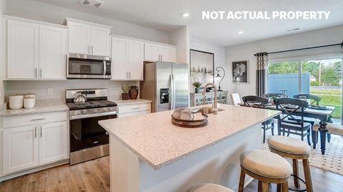 Tiny photo for 1493 Jarry Avenue, Columbus, OH 43228 (MLS # 226001699)