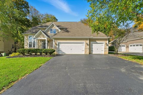 Tiny photo for 2715 Tucker Trail, Lewis Center, OH 43035 (MLS # 226006544)