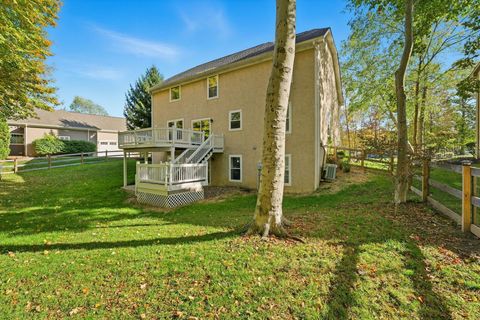 Tiny photo for 2715 Tucker Trail, Lewis Center, OH 43035 (MLS # 226006544)