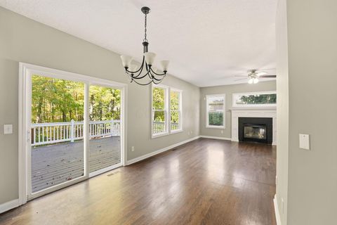 Tiny photo for 2715 Tucker Trail, Lewis Center, OH 43035 (MLS # 226006544)