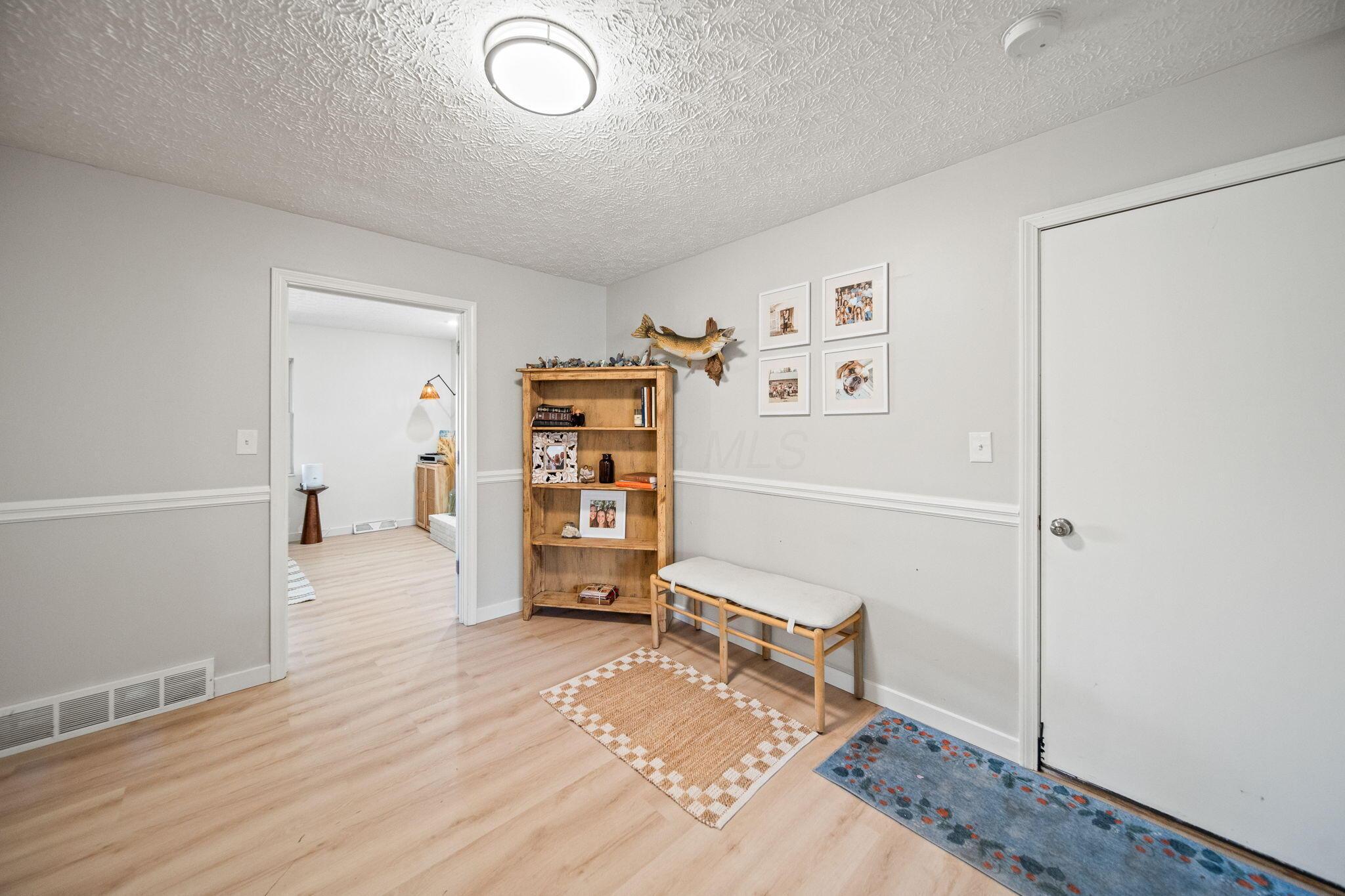 639 E Walnut Street, Westerville, Ohio image 18