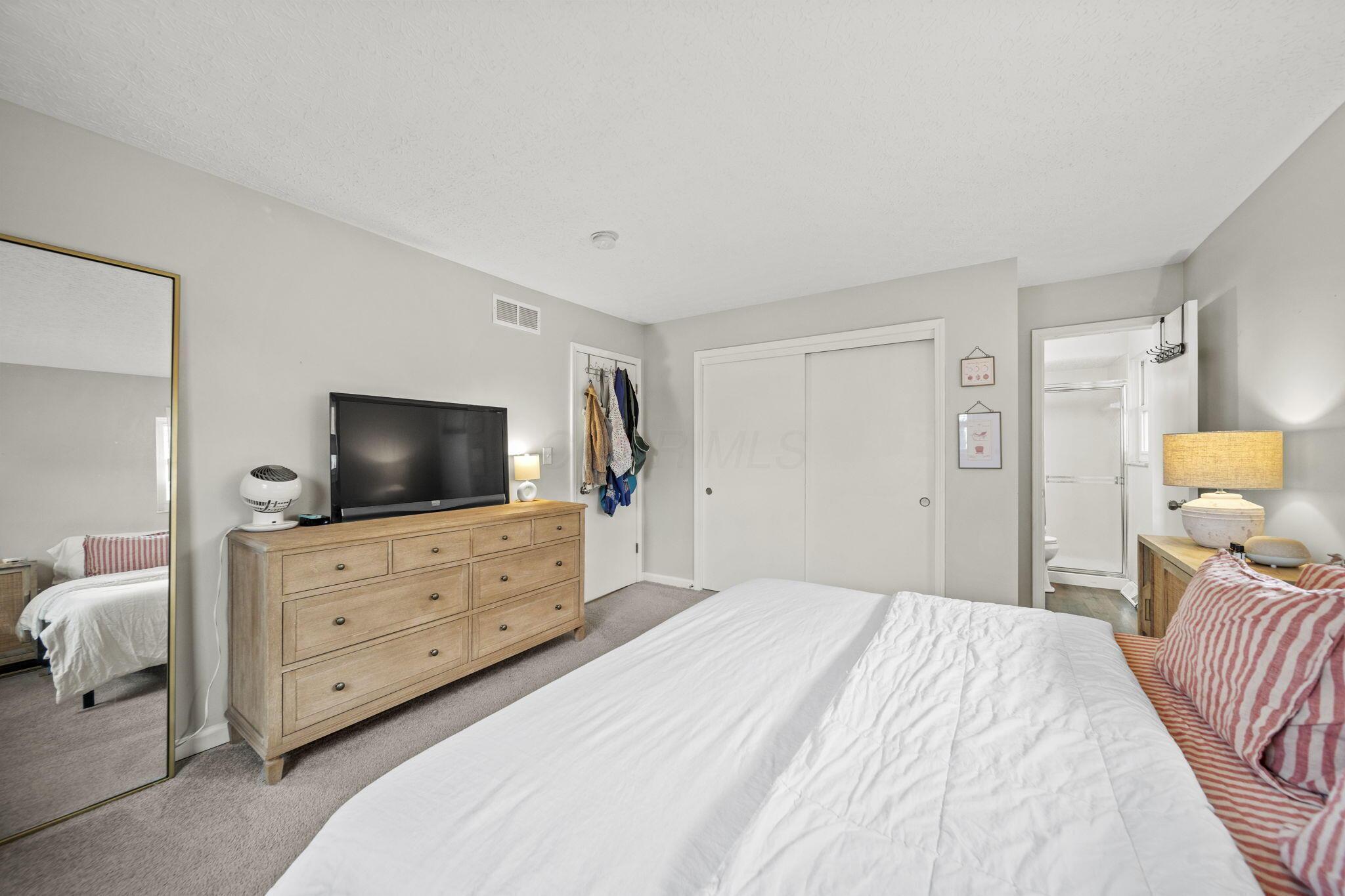 639 E Walnut Street, Westerville, Ohio image 30