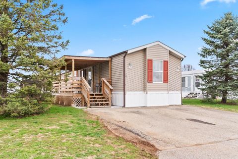 Photo of 170 Northup Drive, South Bloomfield, OH 43103 (MLS # 226008465)