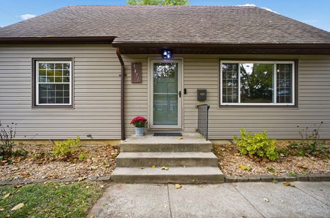 Tiny photo for 5471 Crawford Drive, Columbus, OH 43229 (MLS # 225041007)