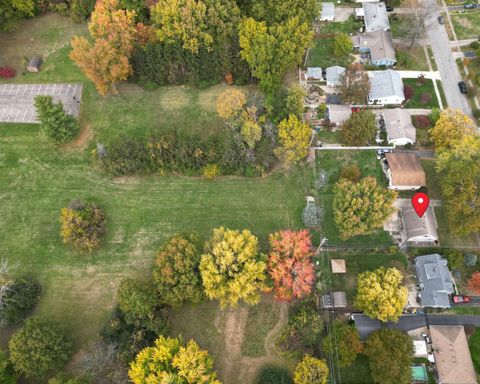 Tiny photo for 5471 Crawford Drive, Columbus, OH 43229 (MLS # 225041007)