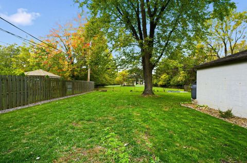 Tiny photo for 5471 Crawford Drive, Columbus, OH 43229 (MLS # 225041007)