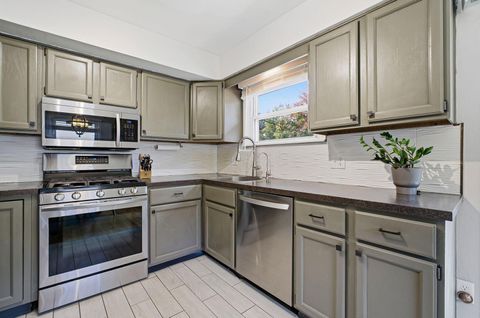 Tiny photo for 5471 Crawford Drive, Columbus, OH 43229 (MLS # 225041007)