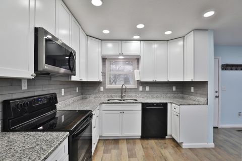 Tiny photo for 2962 Carlsbad Drive, Hilliard, OH 43026 (MLS # 225045420)