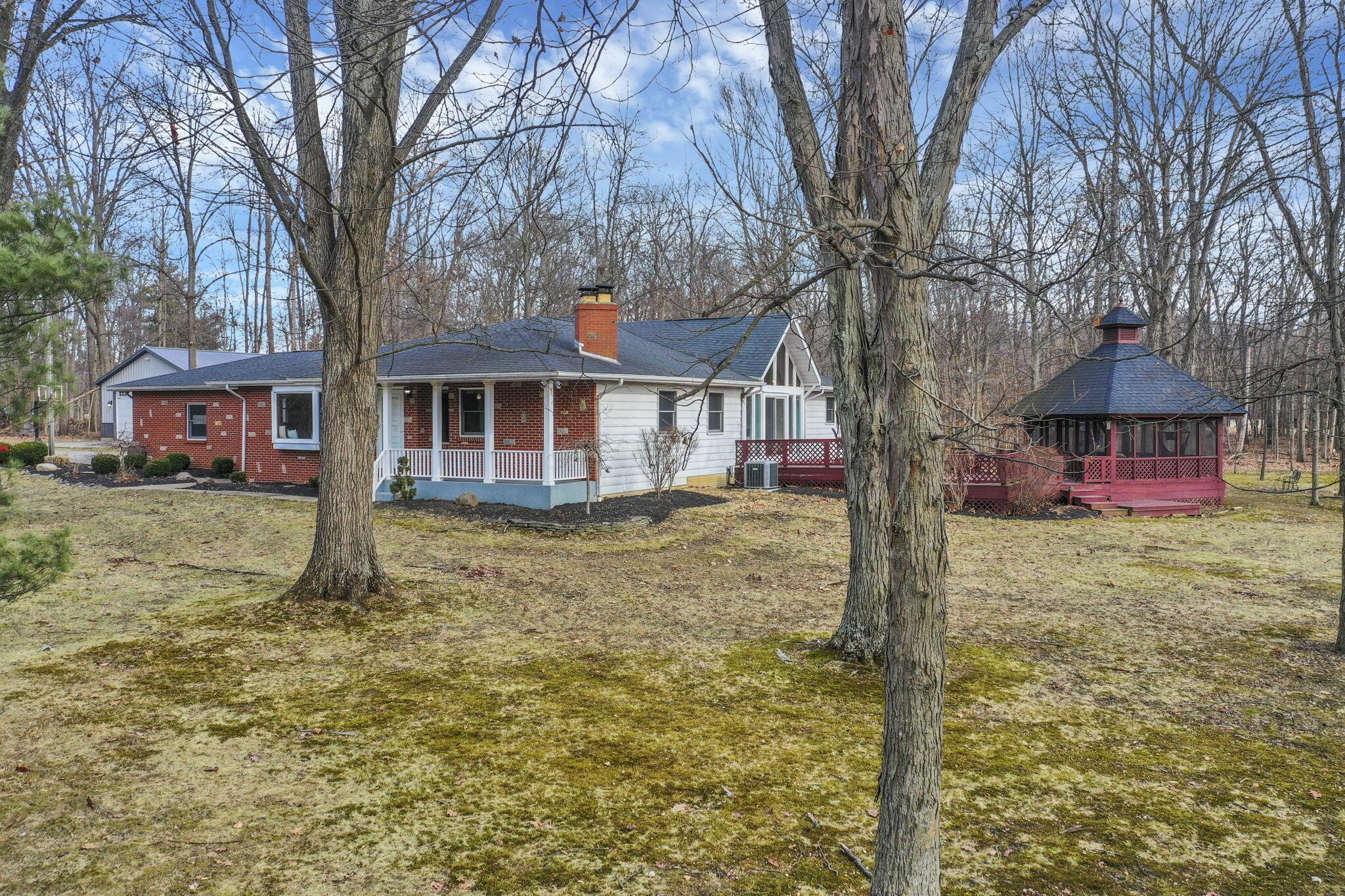 6781 Thoreau Lane NE