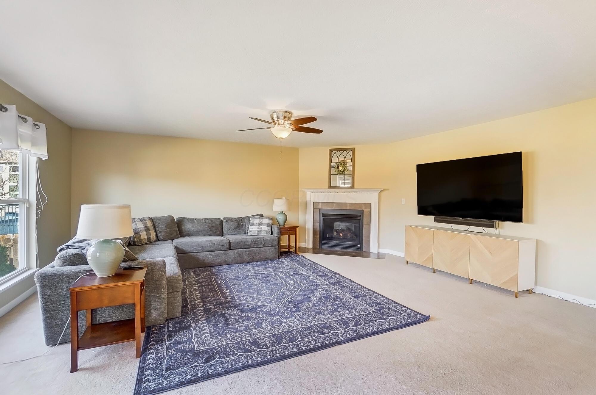 370 Linden Circle, Pickerington, Ohio image 9