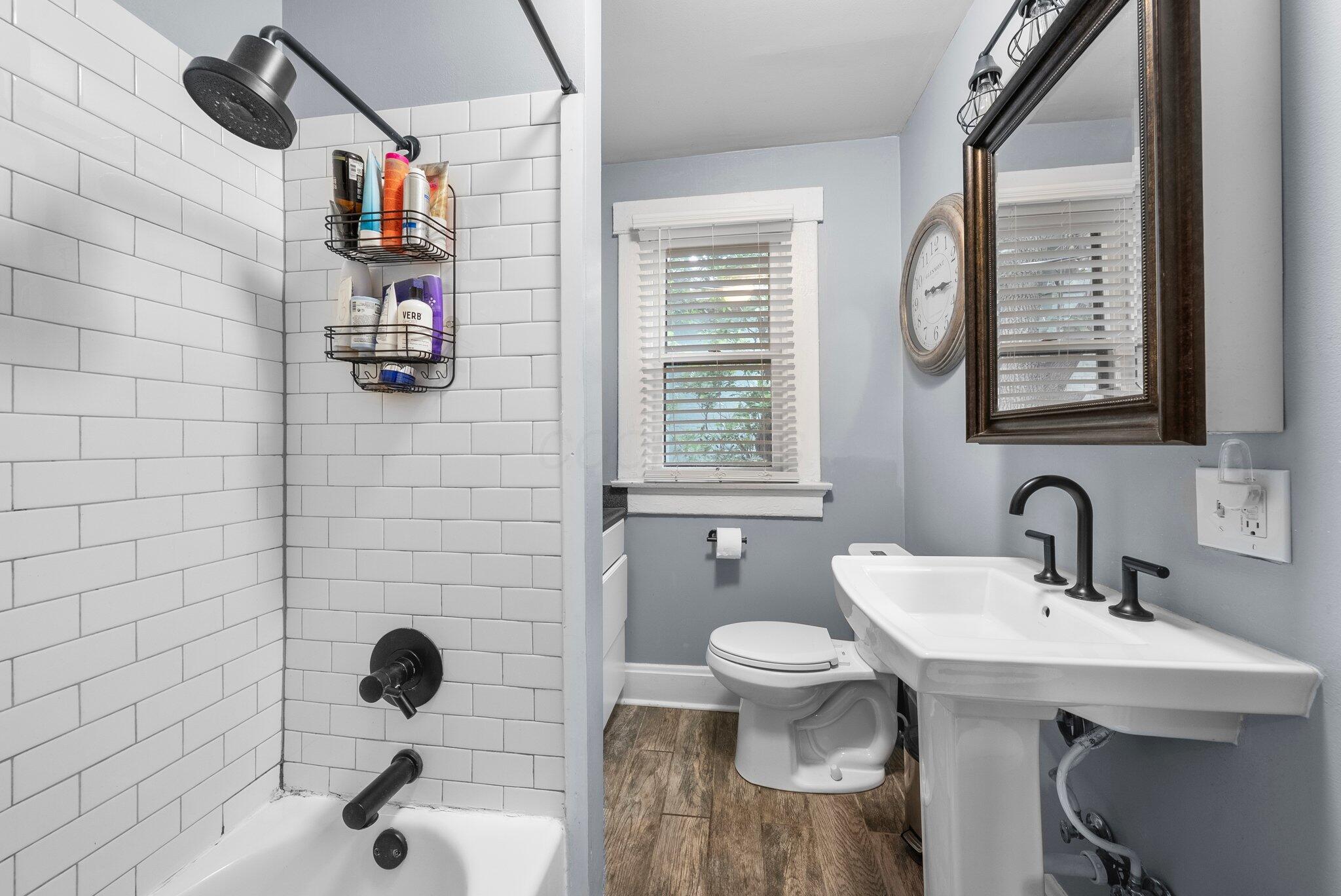 915 Dennison Avenue, Columbus, Ohio image 16
