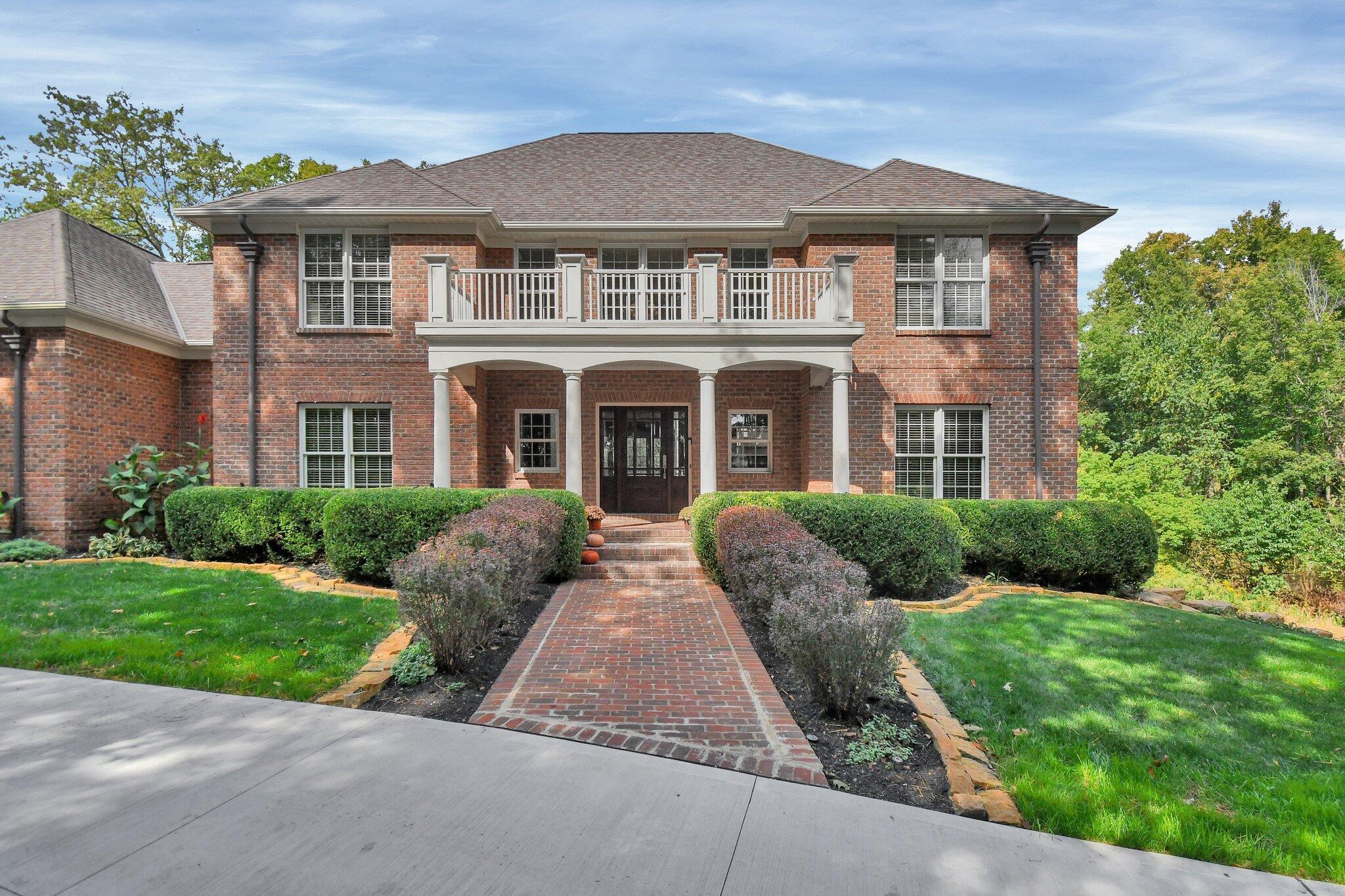 125 Fallen Ash Drive, Granville, Ohio image 1