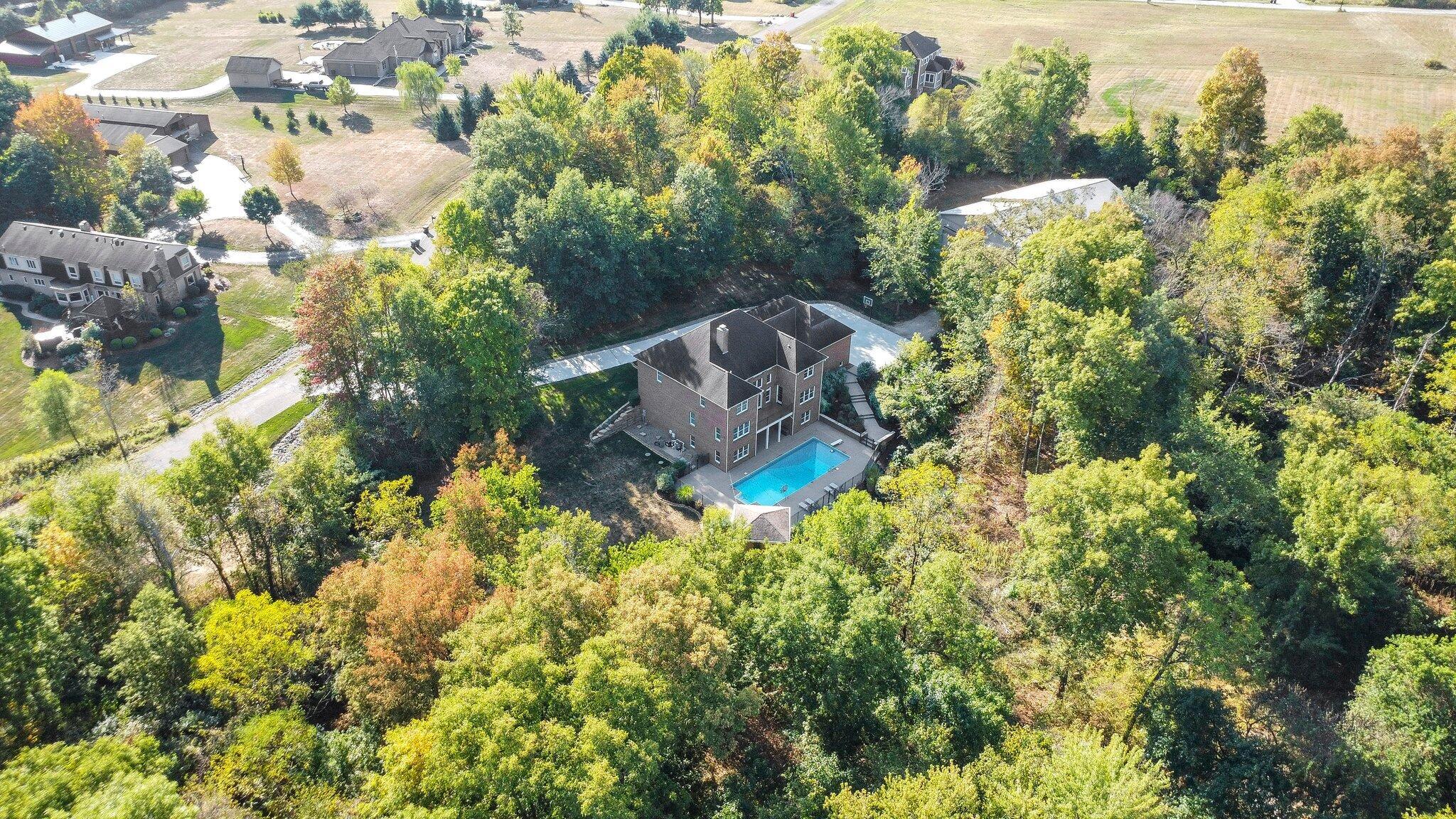 125 Fallen Ash Drive, Granville, Ohio image 11