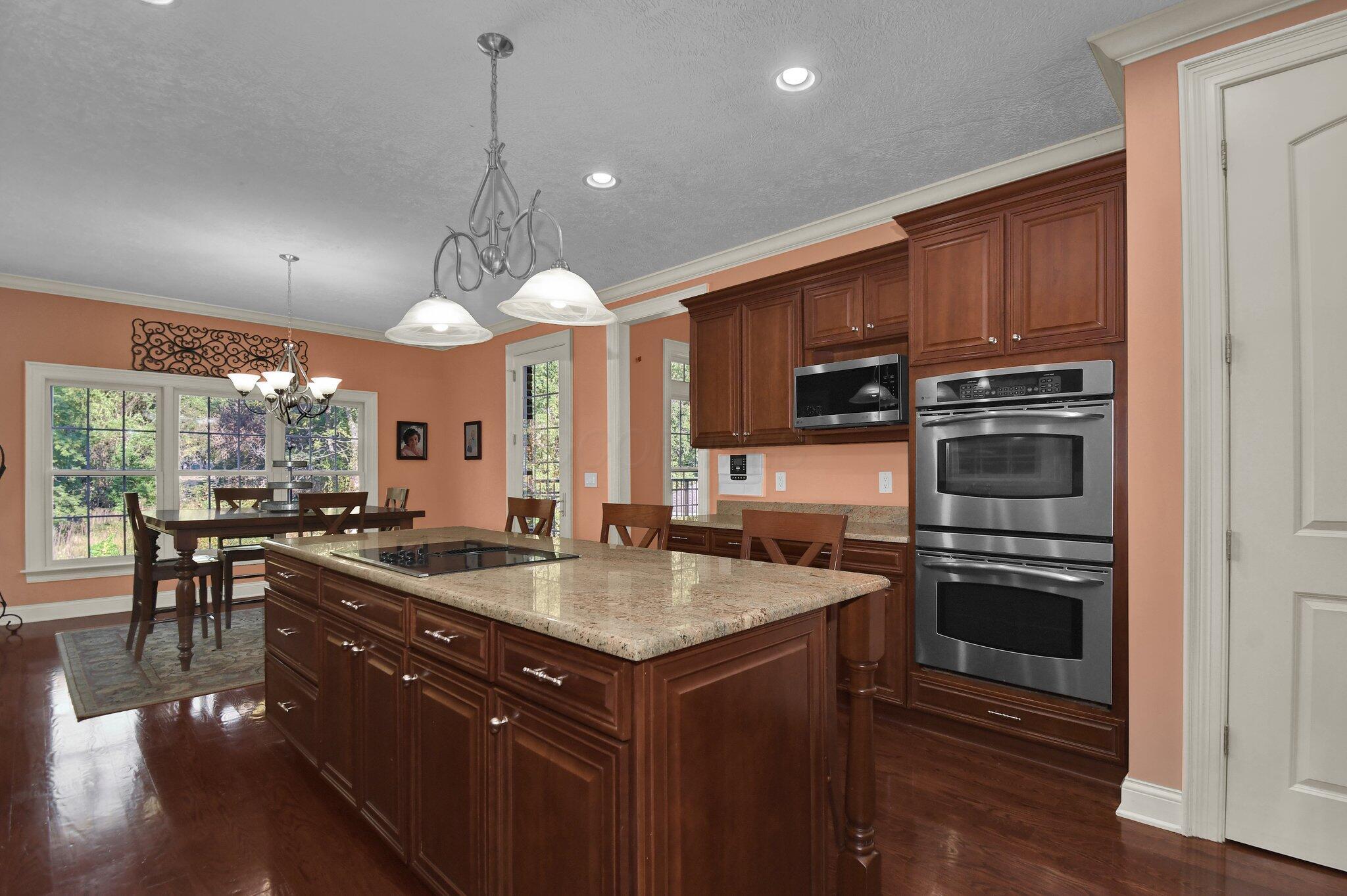 125 Fallen Ash Drive, Granville, Ohio image 30