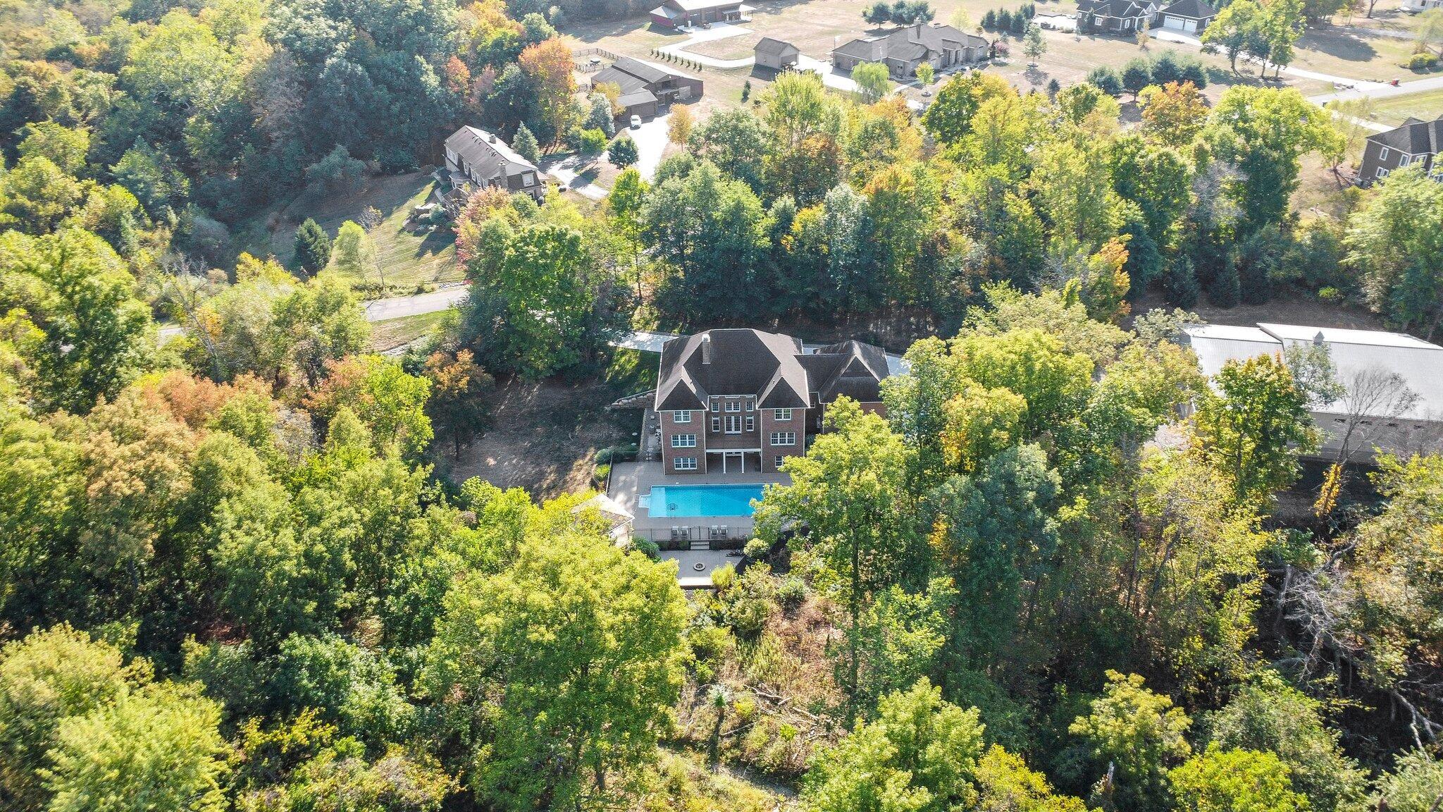 125 Fallen Ash Drive, Granville, Ohio image 10