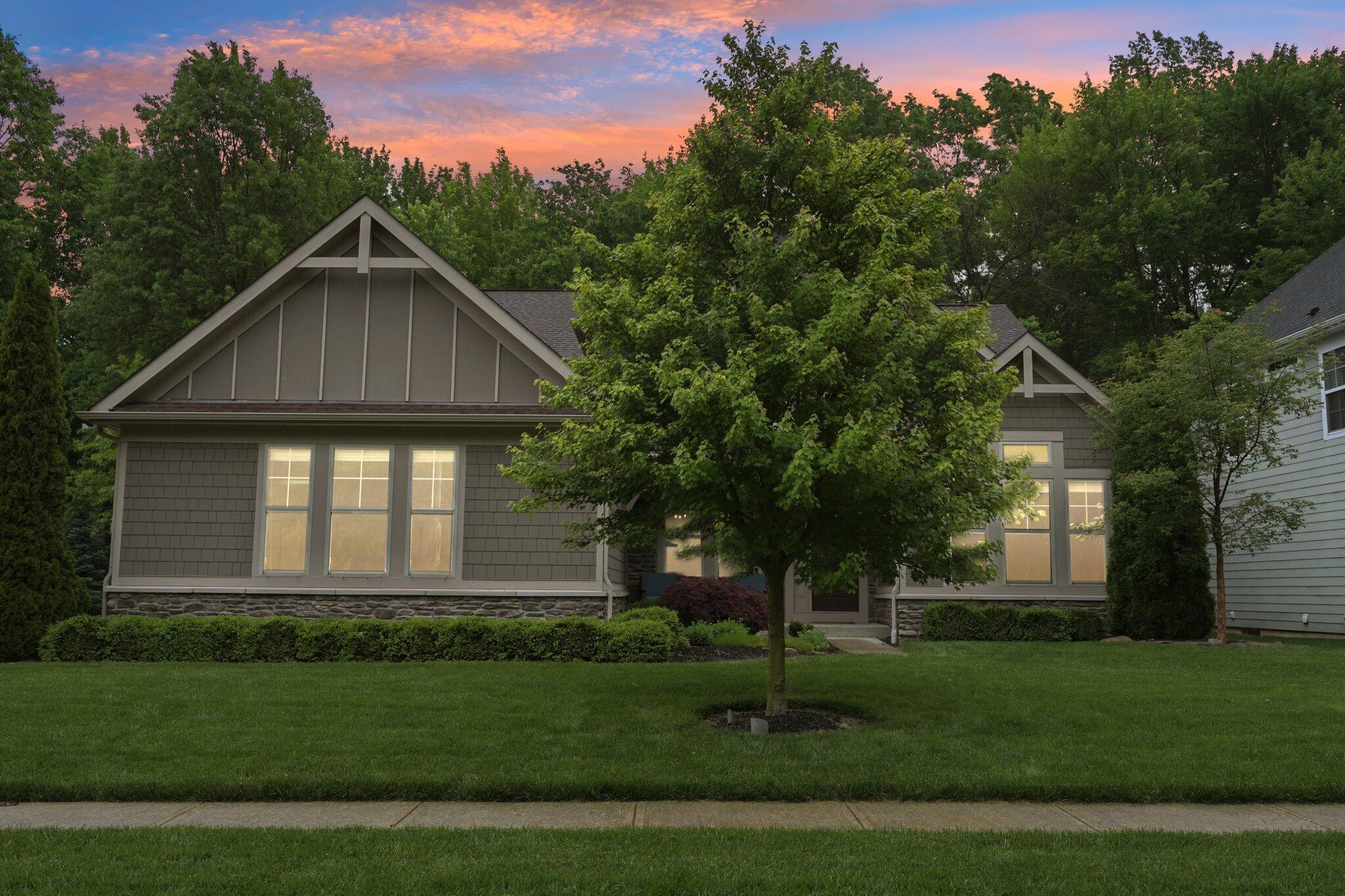 8136 Clark State Court, Blacklick, Ohio image 2