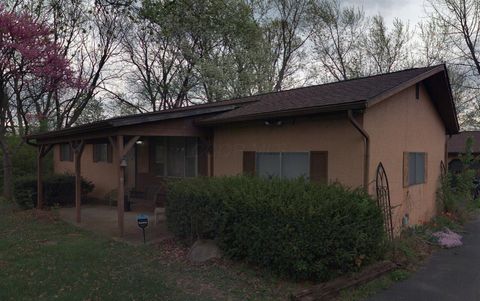 Photo of 6555 Hall Road, Galloway, OH 43119 (MLS # 226001634)