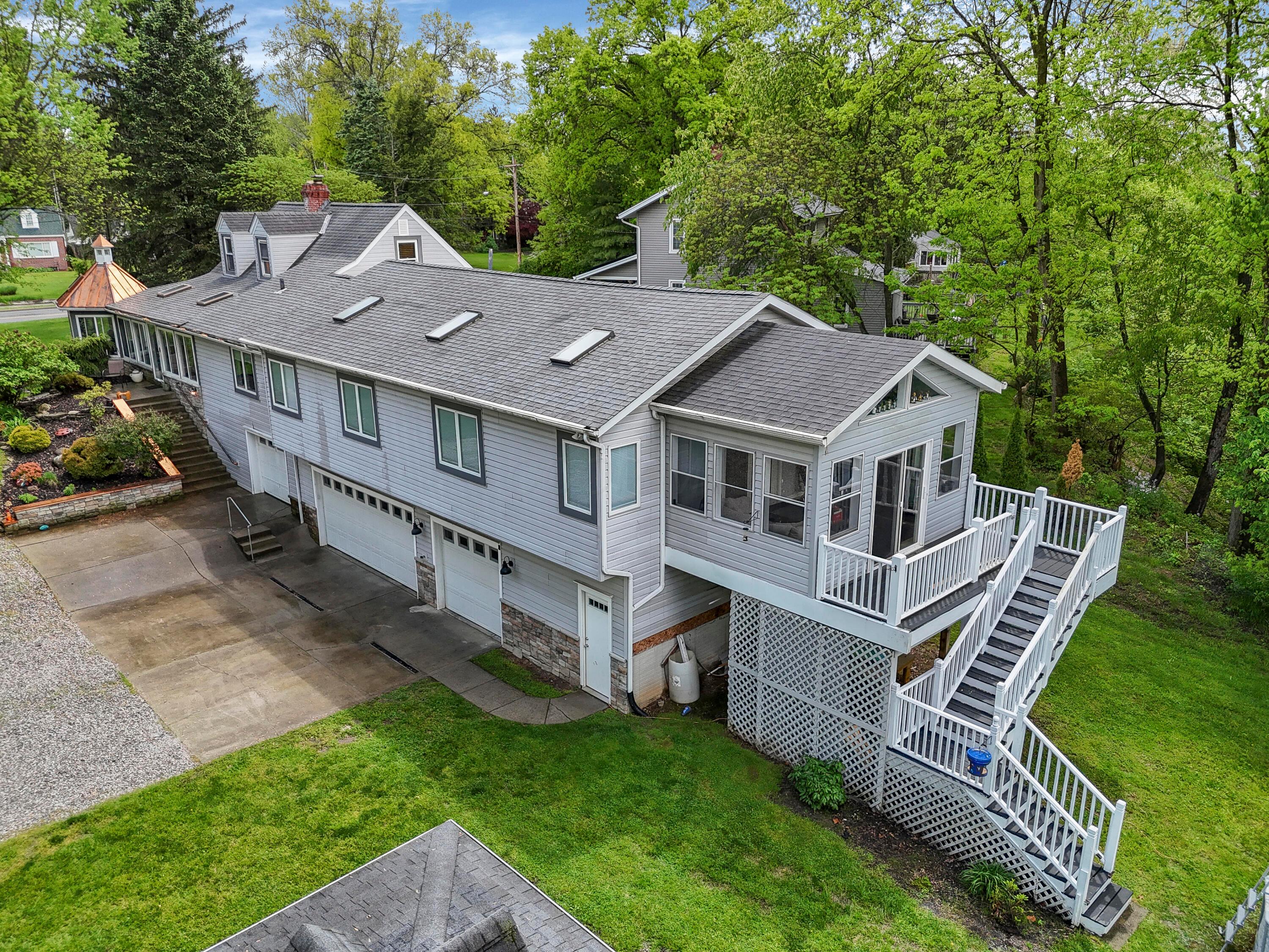 1108 W Church Street, Newark, Ohio image 6