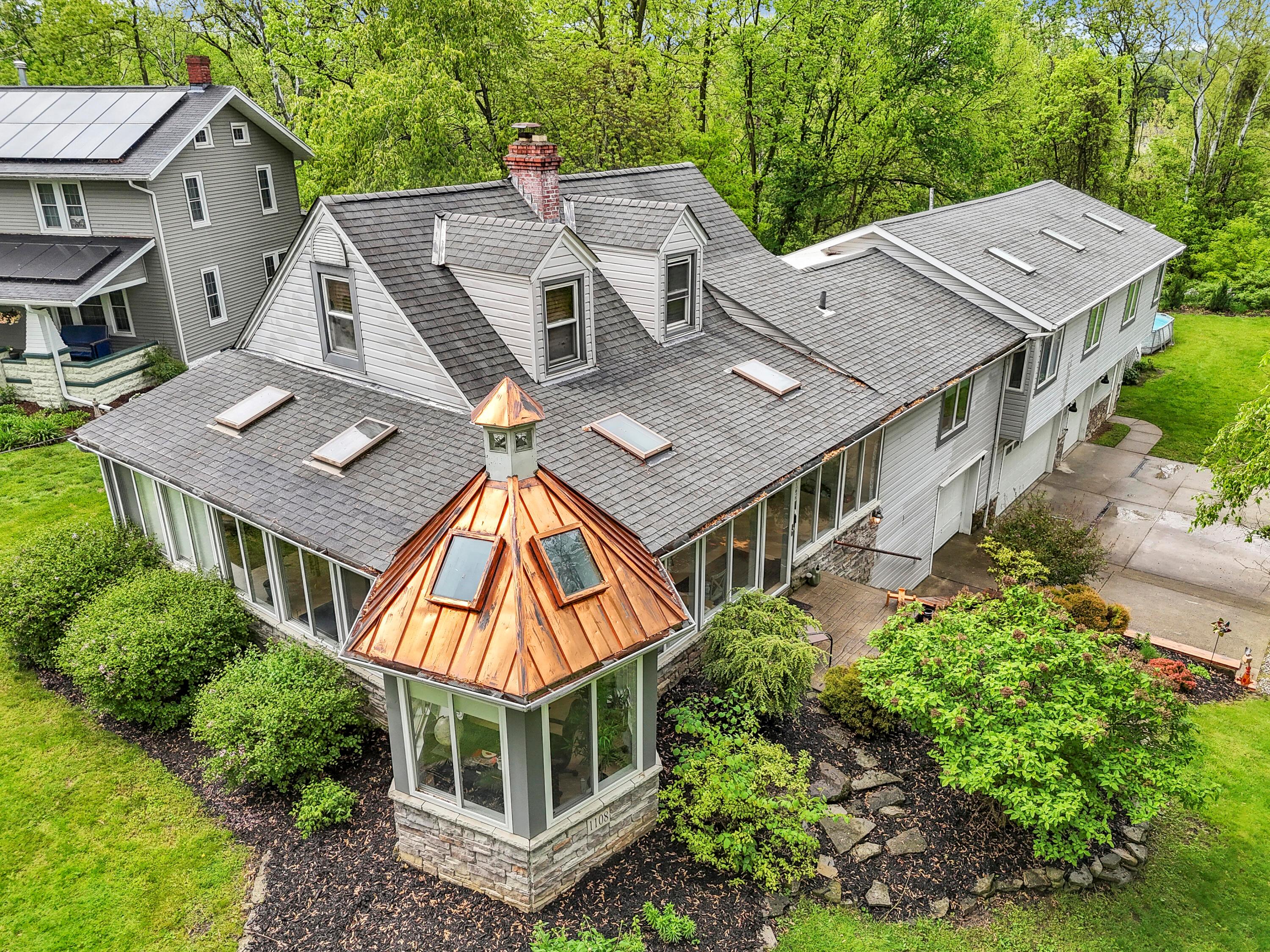 1108 W Church Street, Newark, Ohio image 2