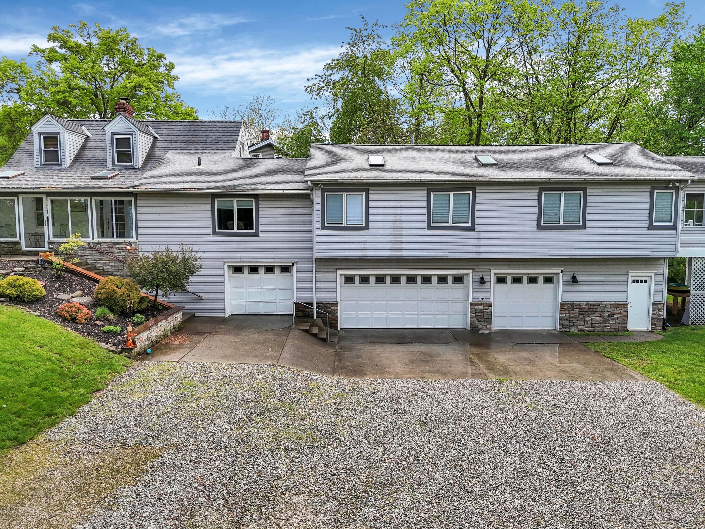1108 W Church Street, Newark, Ohio image 4
