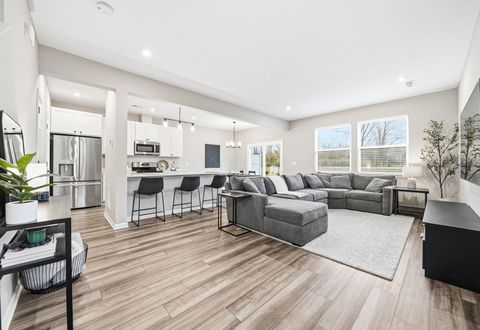 Photo of 543 Rochdale Run, Delaware, OH 43015 (MLS # 226011737)