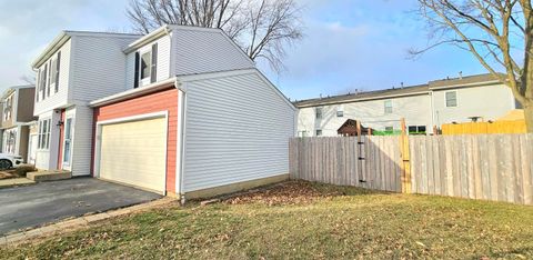 Tiny photo for 860 Pebblelane Drive 247 #247, Columbus, OH 43085 (MLS # 226002390)