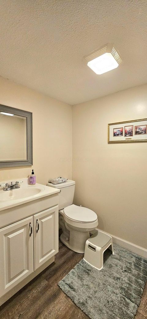 Tiny photo for 860 Pebblelane Drive 247 #247, Columbus, OH 43085 (MLS # 226002390)