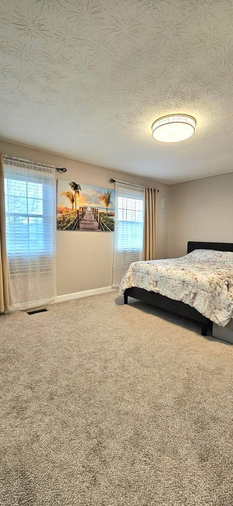 Tiny photo for 860 Pebblelane Drive 247 #247, Columbus, OH 43085 (MLS # 226002390)