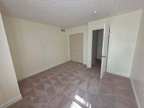 Tiny photo for 242 Trail Court, Newark, OH 43055 (MLS # 226022165)