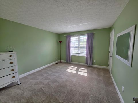 Tiny photo for 242 Trail Court, Newark, OH 43055 (MLS # 226022165)