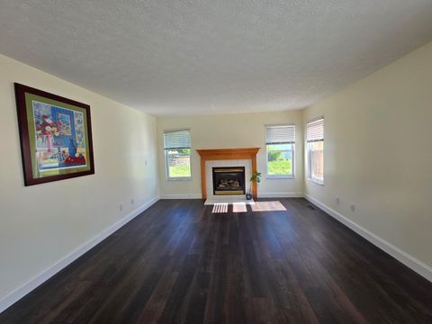 Tiny photo for 242 Trail Court, Newark, OH 43055 (MLS # 226022165)