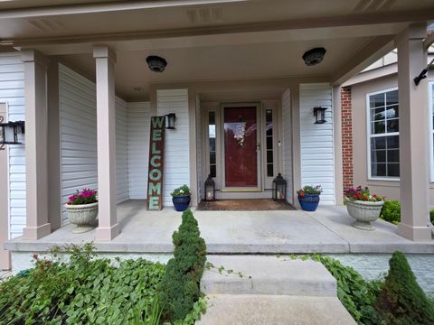 Tiny photo for 242 Trail Court, Newark, OH 43055 (MLS # 226022165)