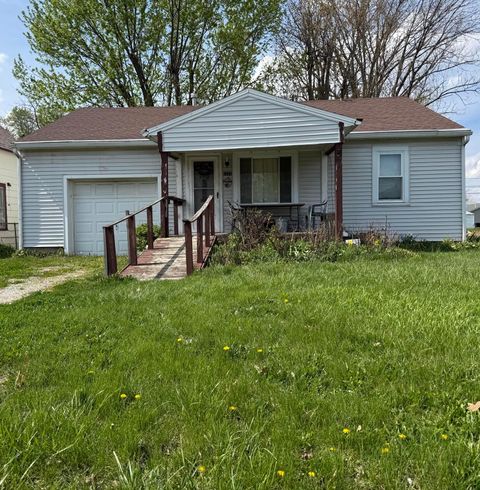 Photo of 1222 E Paint Street, Washington Court House, OH 43160 (MLS # 226011664)