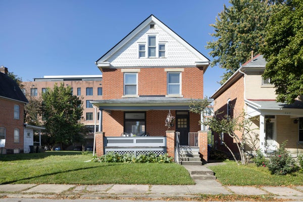 943 MOUNT PLEASANT AVE, COLUMBUS, OH 43201 - Image 59b02556e080cc366ef3f3450aa0bceb/2433537212