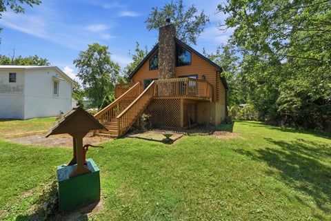 Photo of 5488 Circle South Road NE, Thornville, OH 43076 (MLS # 226029976)