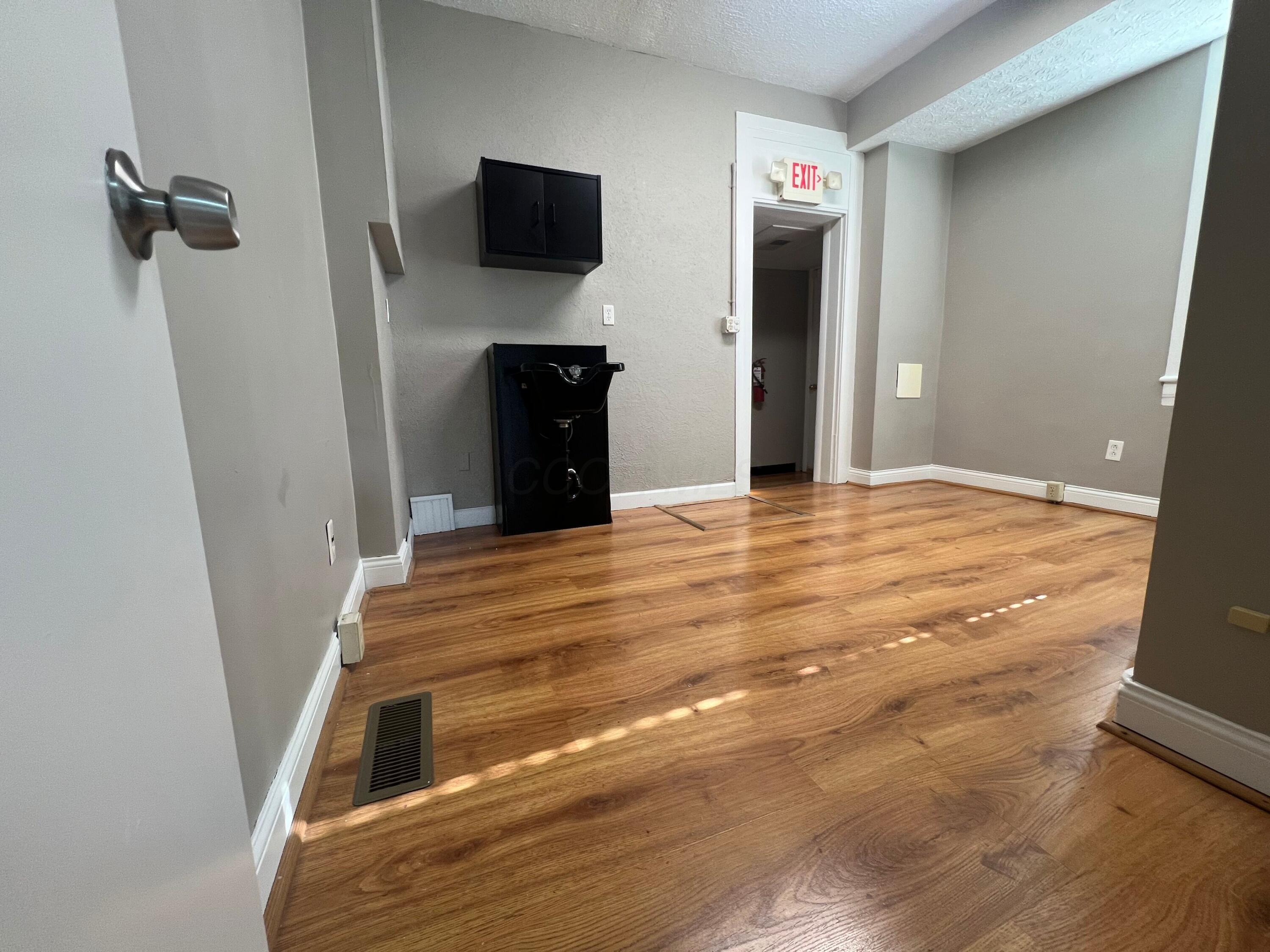 52 E Columbus Street, Pickerington, Ohio image 4