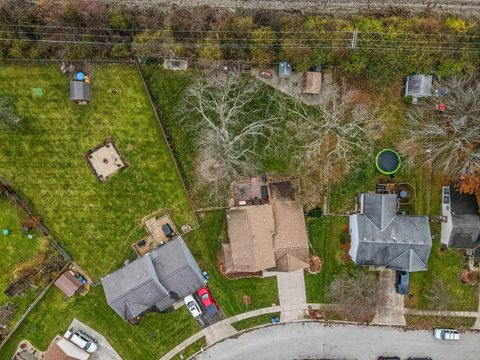 Tiny photo for 5803 Sundrops Avenue, Galloway, OH 43119 (MLS # 225044267)