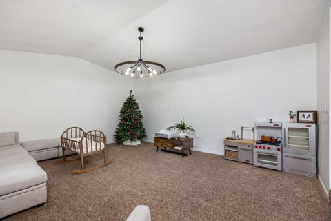 Tiny photo for 5803 Sundrops Avenue, Galloway, OH 43119 (MLS # 225044267)