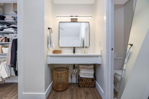 Tiny photo for 5803 Sundrops Avenue, Galloway, OH 43119 (MLS # 225044267)