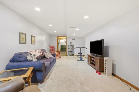 Tiny photo for 1324 Cottonwood Drive, Lewis Center, OH 43035 (MLS # 226022103)