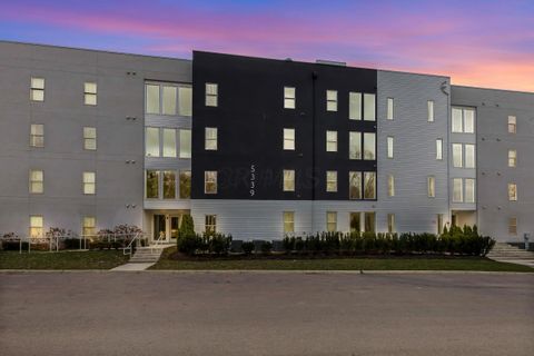 Photo of 5339 Highpointe Lakes Drive 301 #301, Westerville, OH 43081 (MLS # 226006194)