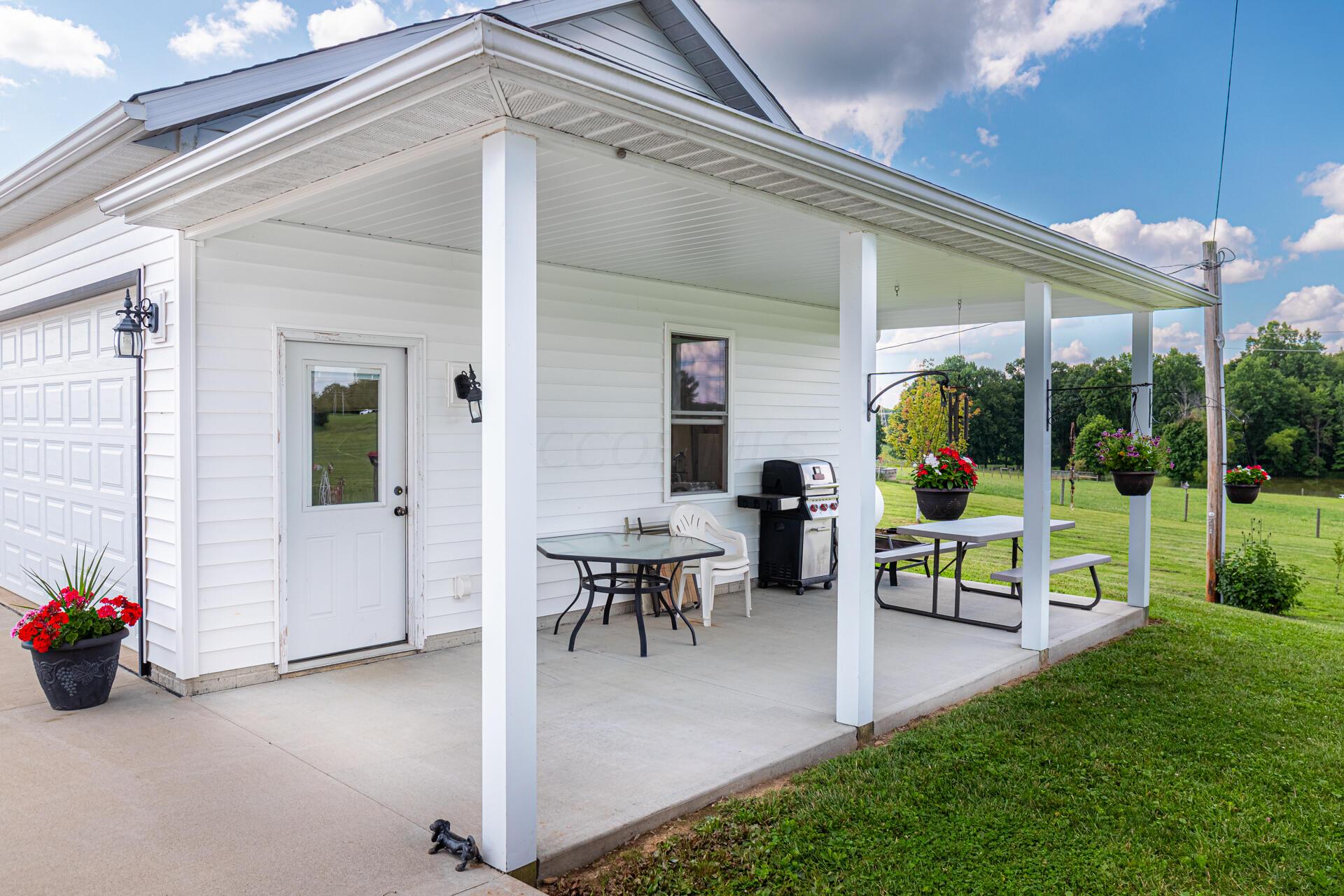10749 Eden Church Road, Saint Louisville, Ohio image 31