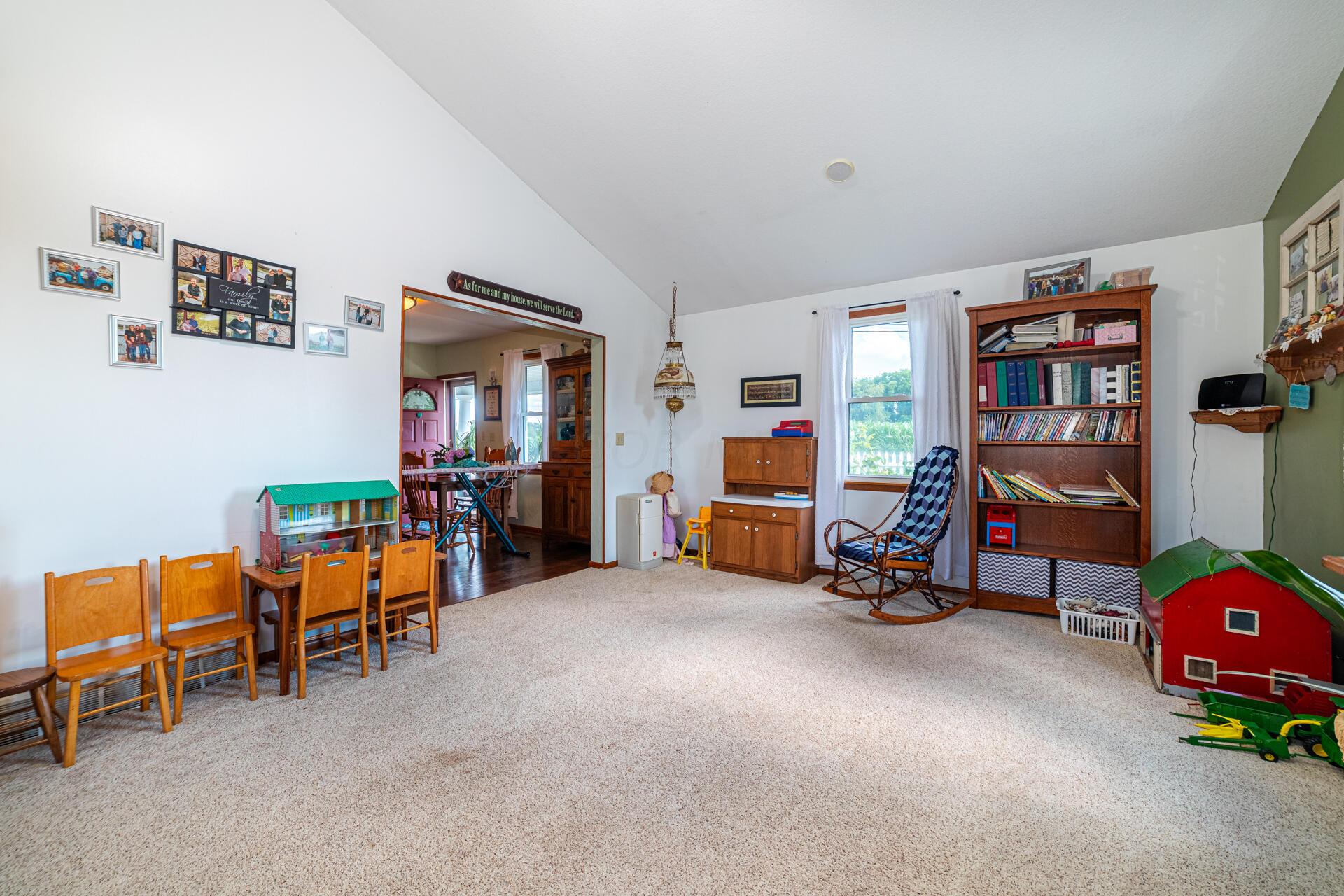 10749 Eden Church Road, Saint Louisville, Ohio image 14