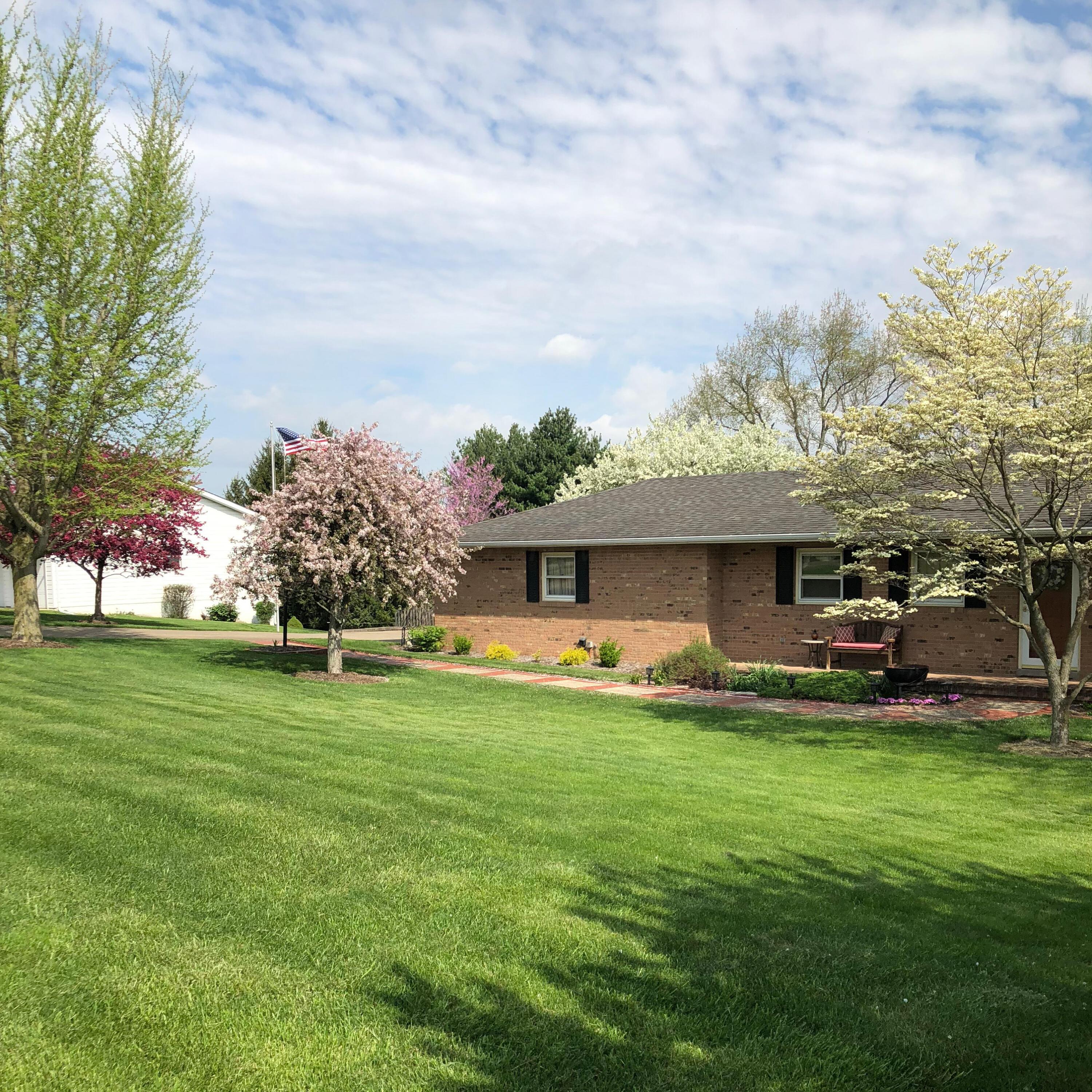 2580 Applewood Lane, Lancaster, Ohio image 4