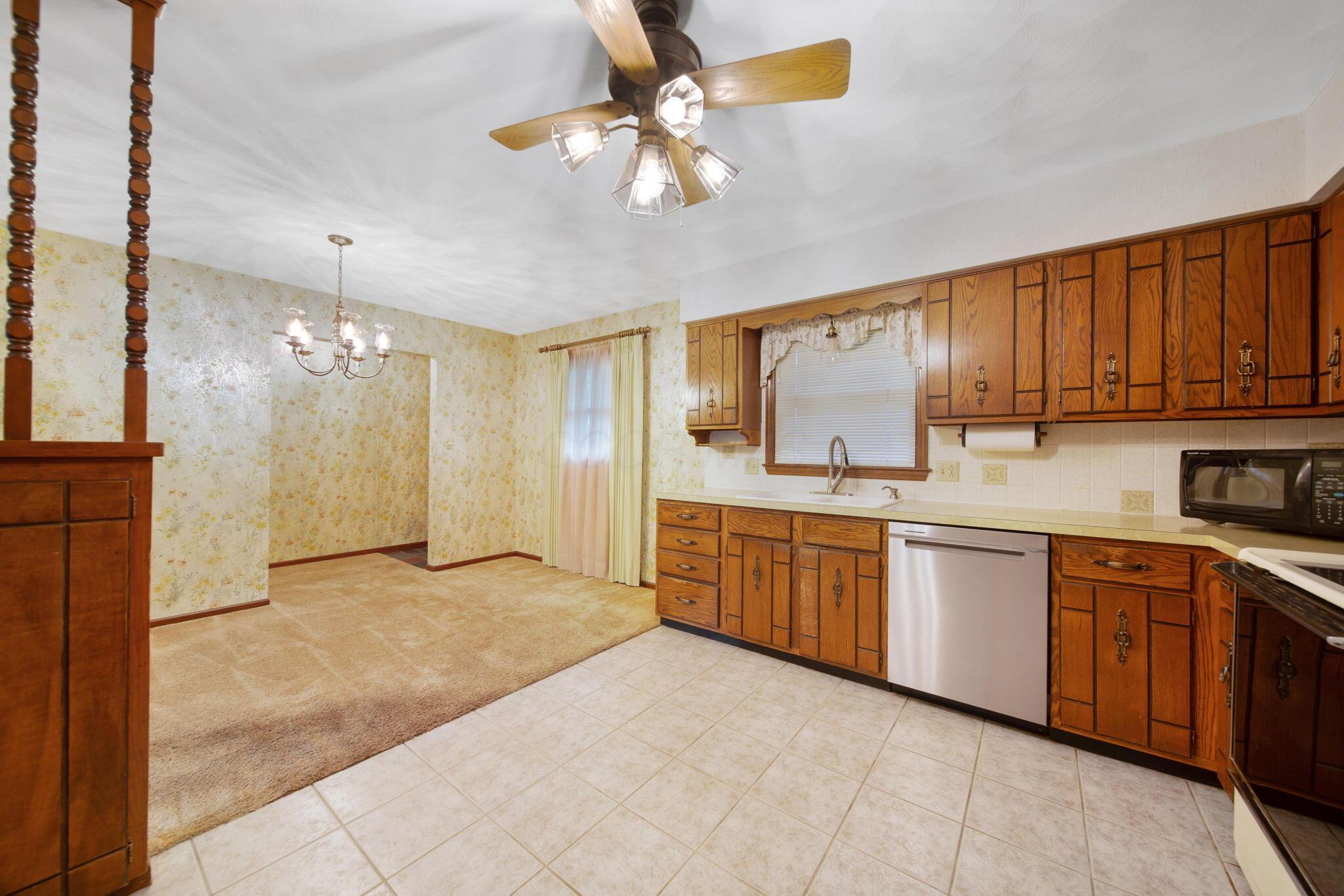 2580 Applewood Lane, Lancaster, Ohio image 10